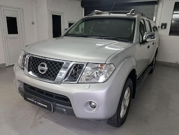 Used Nissan Navara 2013 for sale - 78573868: Photo
