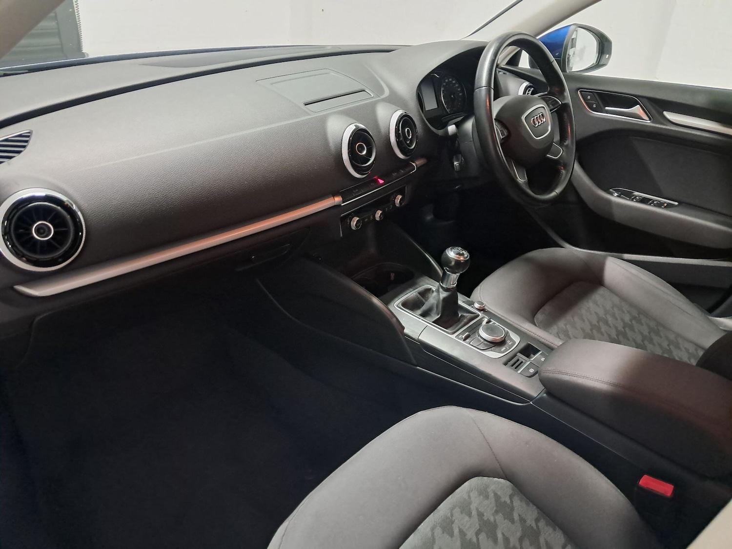 Used Audi A3 2015 for sale - 76620457: Photo 15