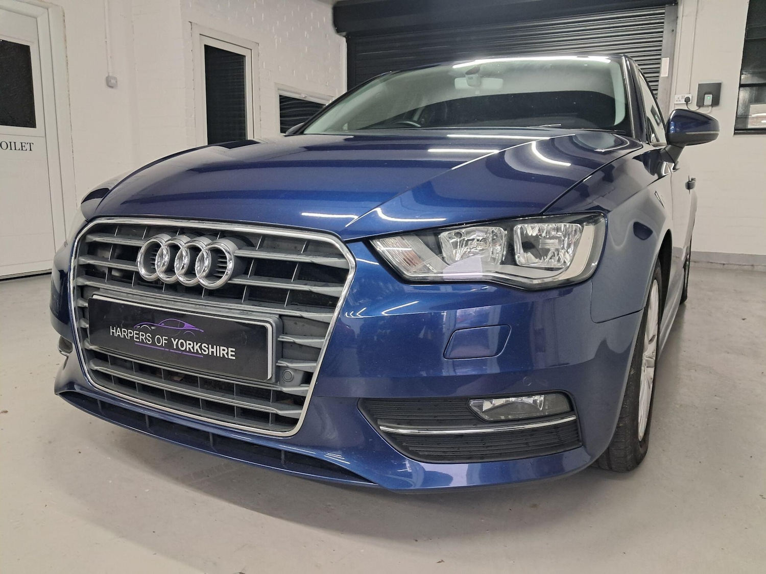 Used Audi A3 2015 for sale - 76620457: Photo 2