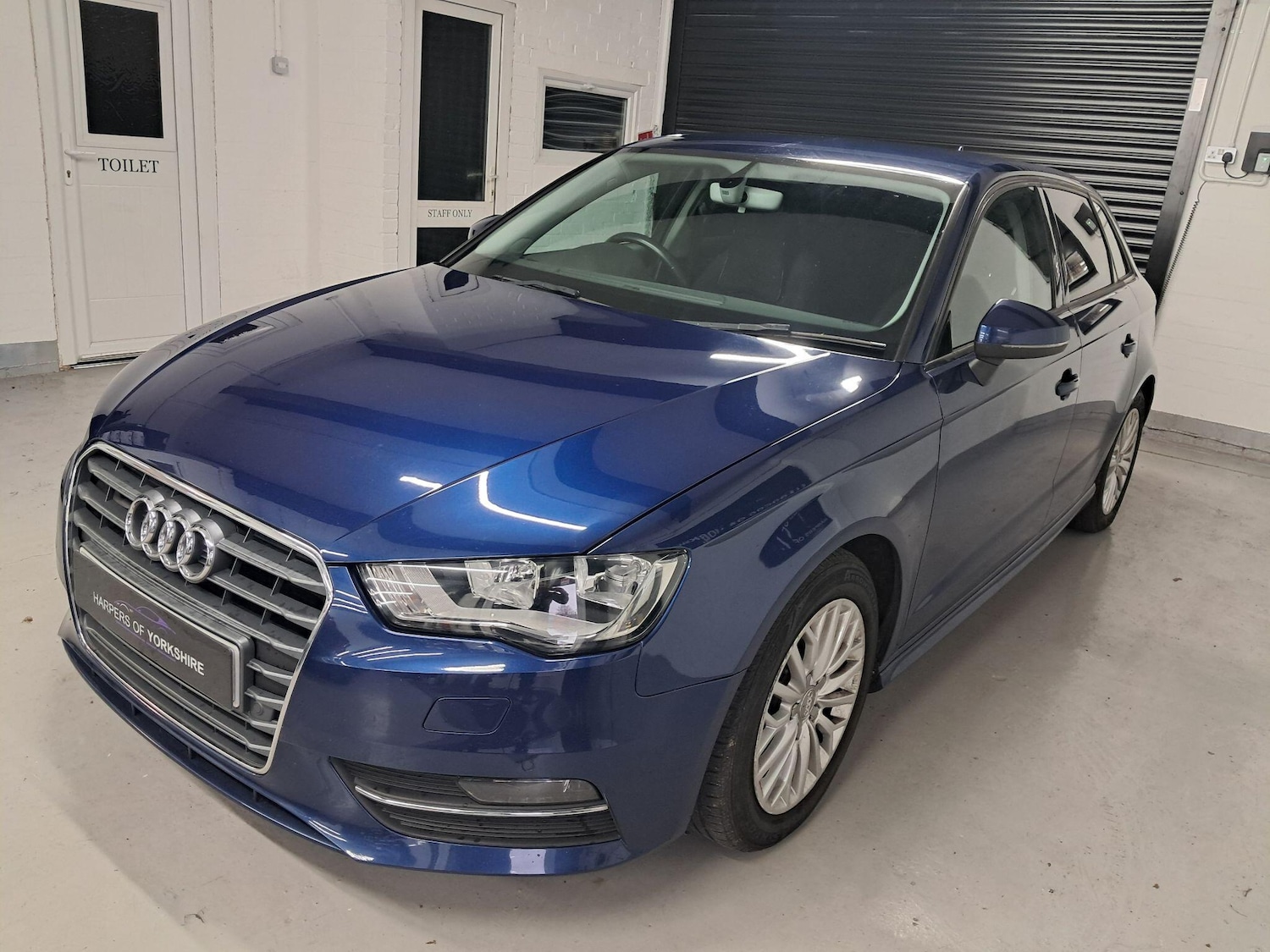 Used Audi A3 2015 for sale - 76620457: Photo 3