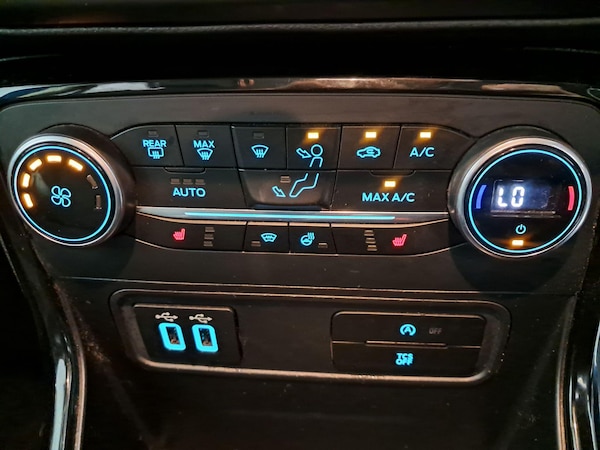 Used Ford Ecosport 2018 for sale - 76326055: Photo 23