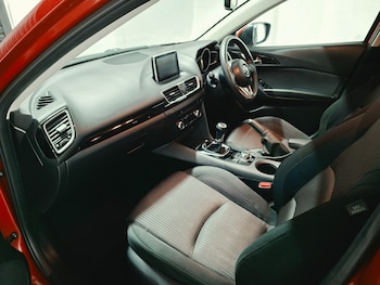 Used Mazda Mazda3 2015 for sale - 79487800: Photo