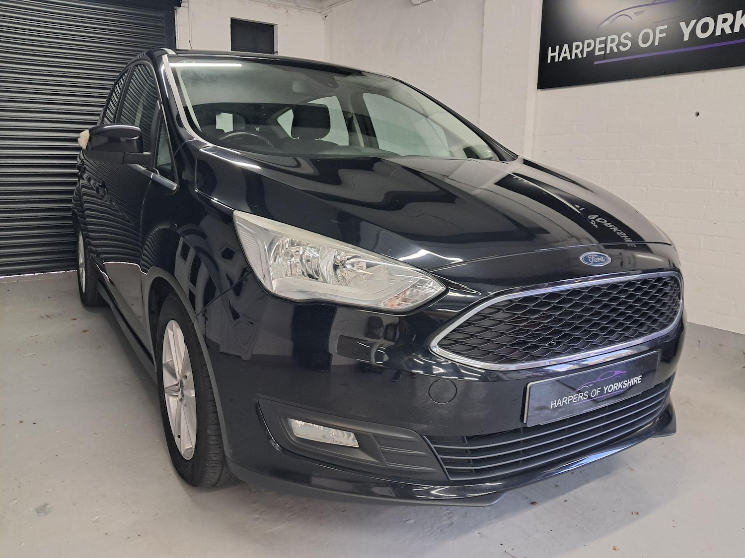 Used Ford C-Max 2015 for sale - 76152461: Photo 2