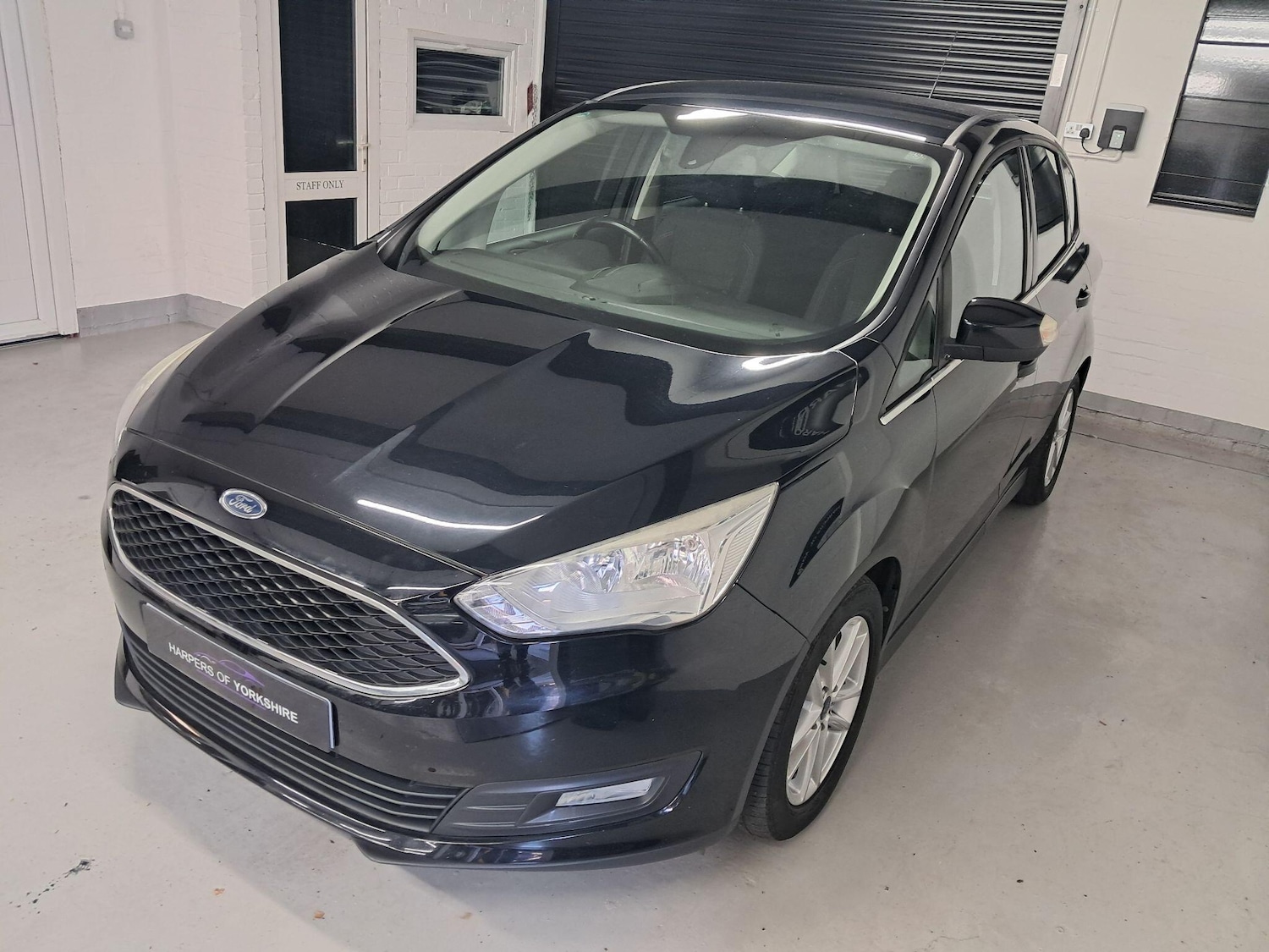 Used Ford C-Max 2015 for sale - 76152461: Photo 4