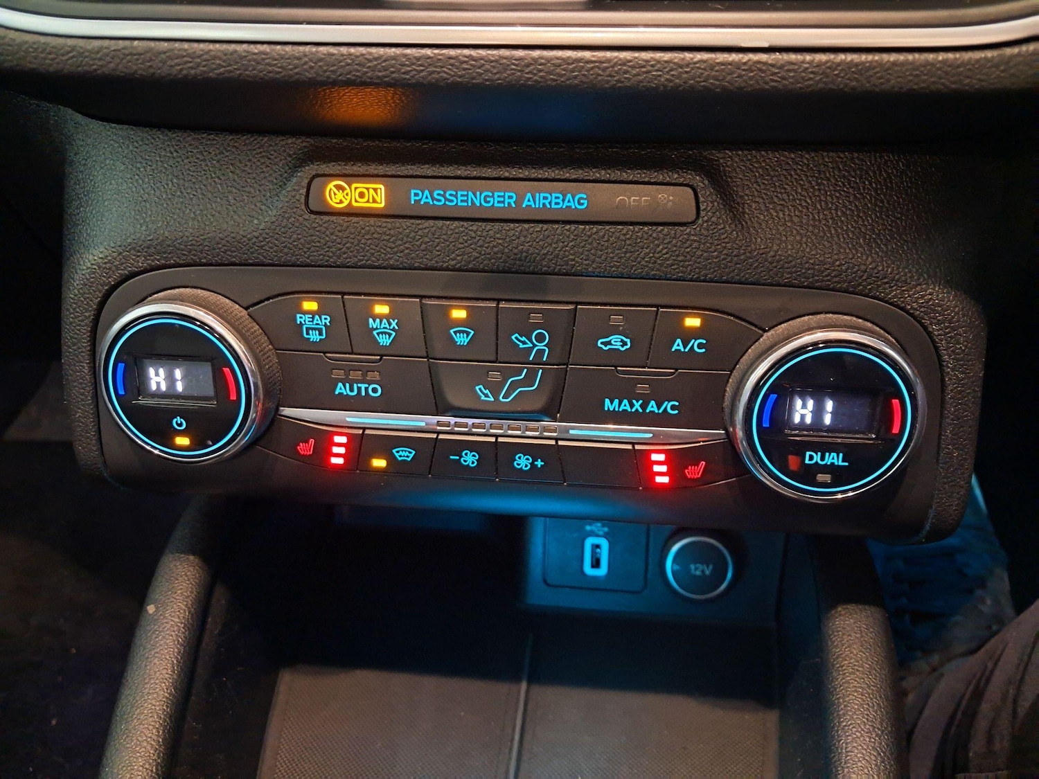 Used Ford Focus 2019 for sale - 76990810: Photo 17