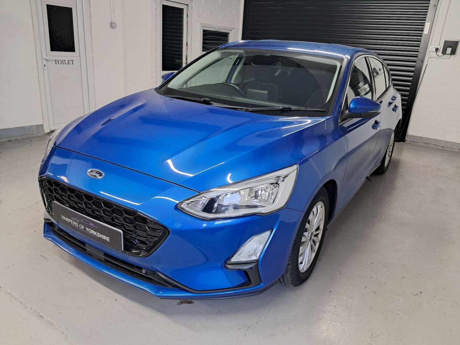 Used Ford Focus 2019 for sale - 76990810: Photo 2