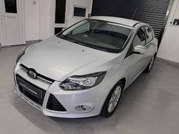 Used Ford Focus 2013 for sale - 77892729: Photo