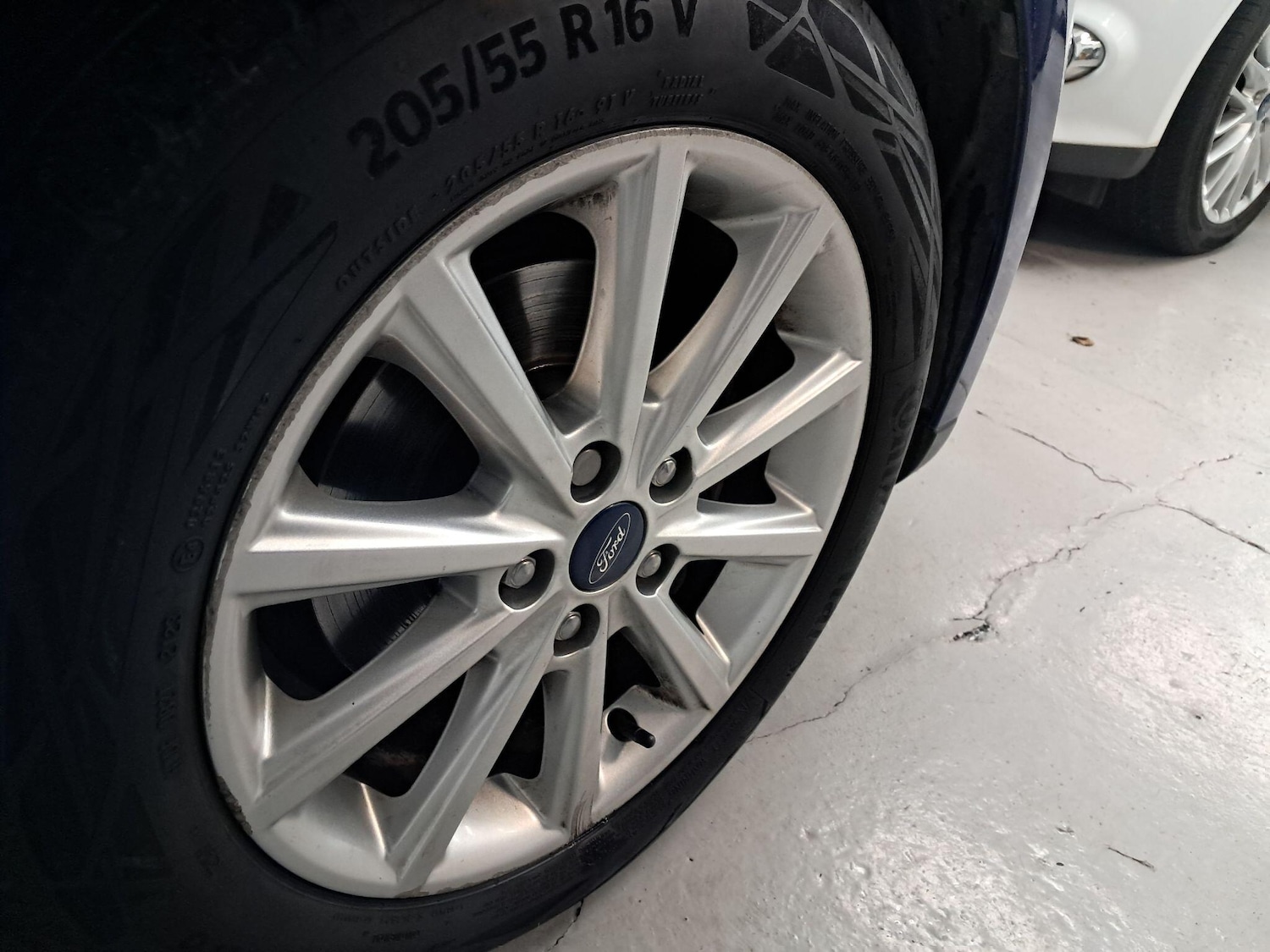 Used Ford Focus 2017 for sale - 76839676: Photo 11