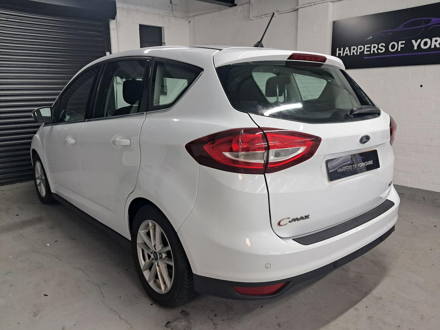 Used Ford C-Max 2017 for sale - 76839649: Photo 11