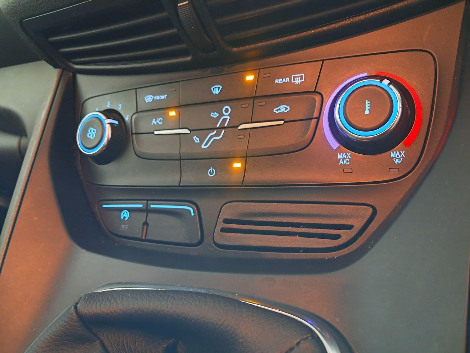 Used Ford C-Max 2017 for sale - 76839649: Photo 18