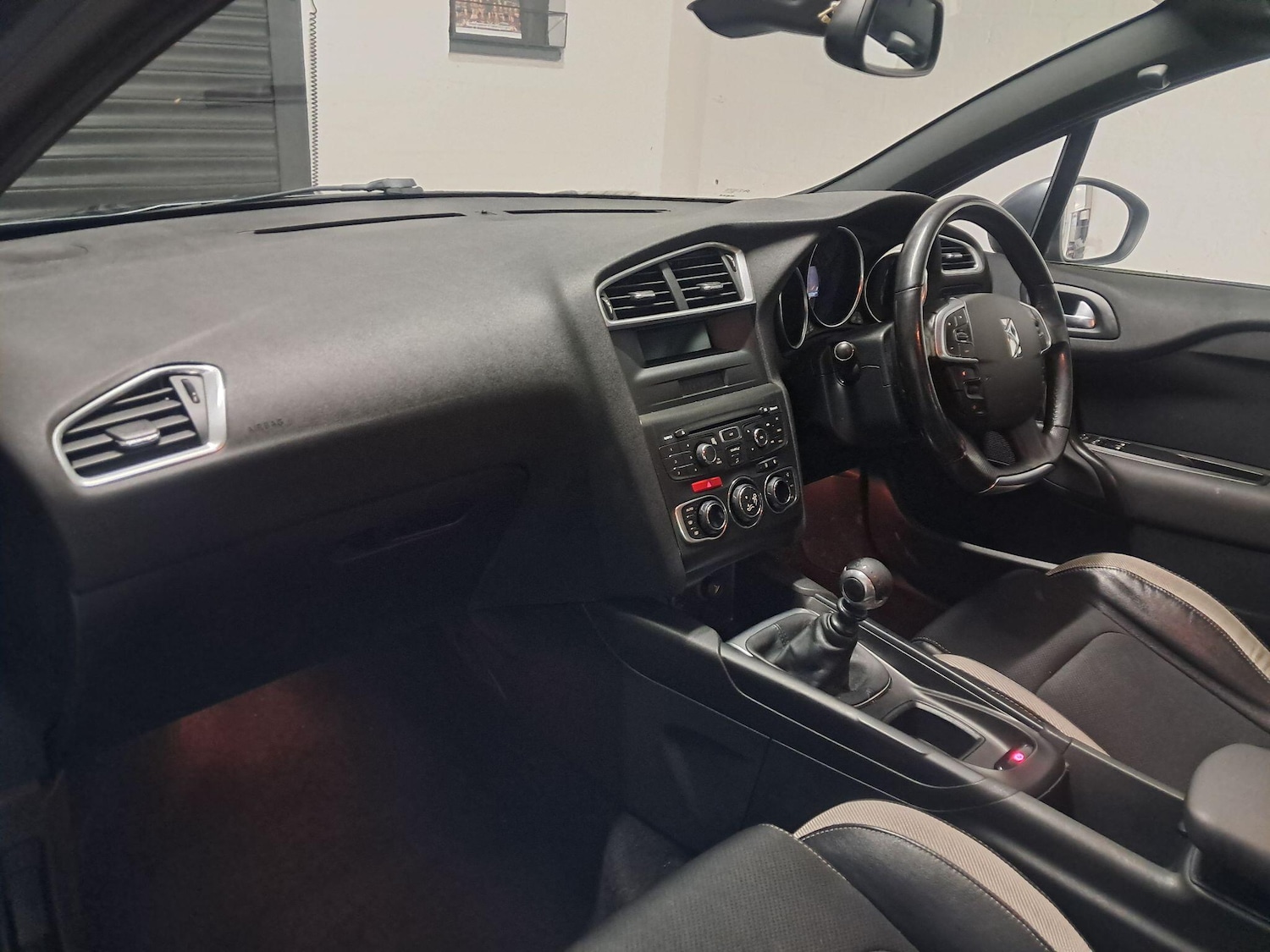 Used Citroen DS4 2011 for sale - 77524199: Photo 16