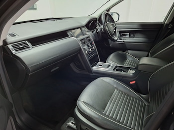 Used Land Rover Discovery Sport 2018 for sale - 79487811: Photo