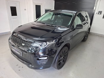 Used Land Rover Discovery Sport 2018 for sale - 79487811: Photo