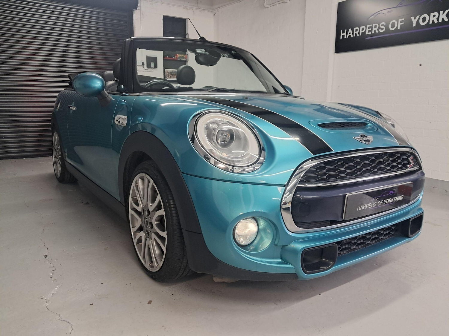 Used MINI Convertible 2017 for sale - 77523751: Photo 17