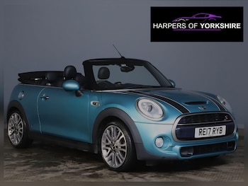 Used MINI Convertible 2017 for sale - 77523751: Photo