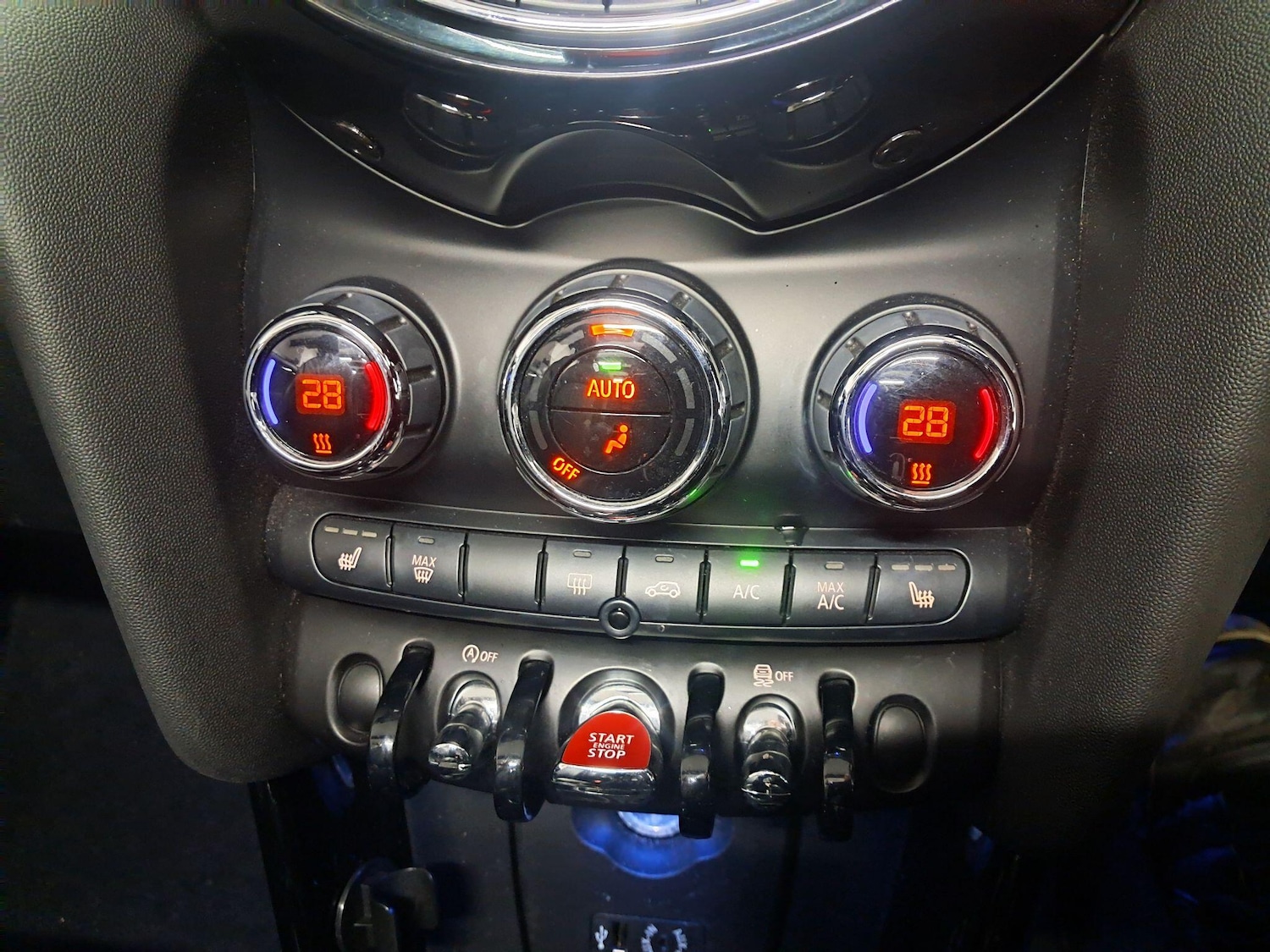 Used MINI Convertible 2017 for sale - 77523751: Photo 33