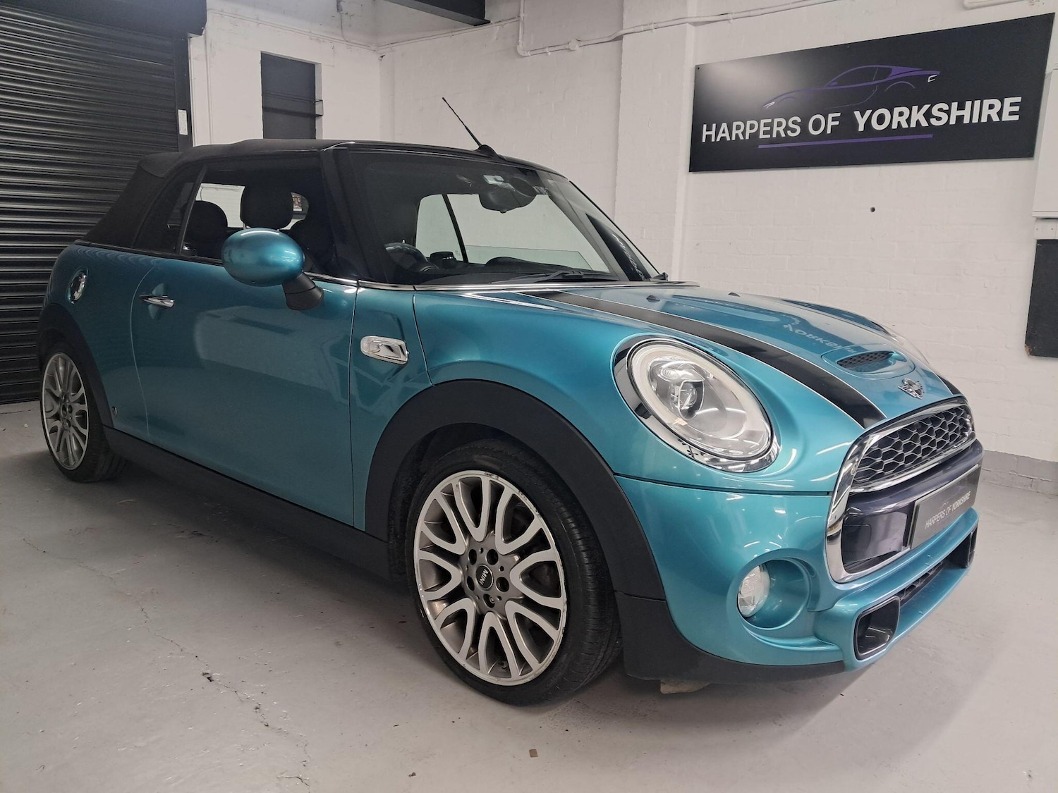 Used MINI Convertible 2017 for sale - 77523751: Photo 7