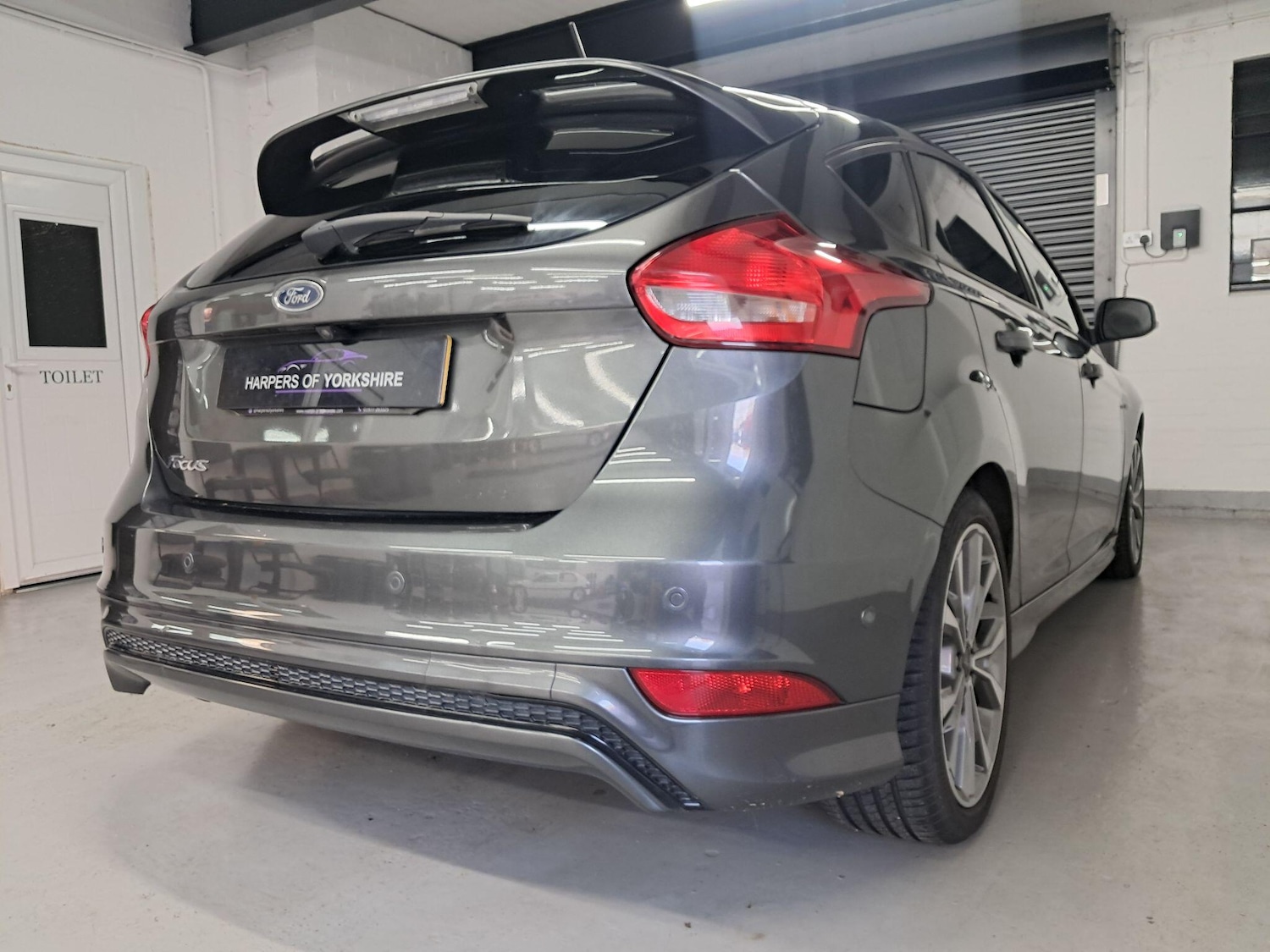 Used Ford Focus 2017 for sale - 76608307: Photo 11