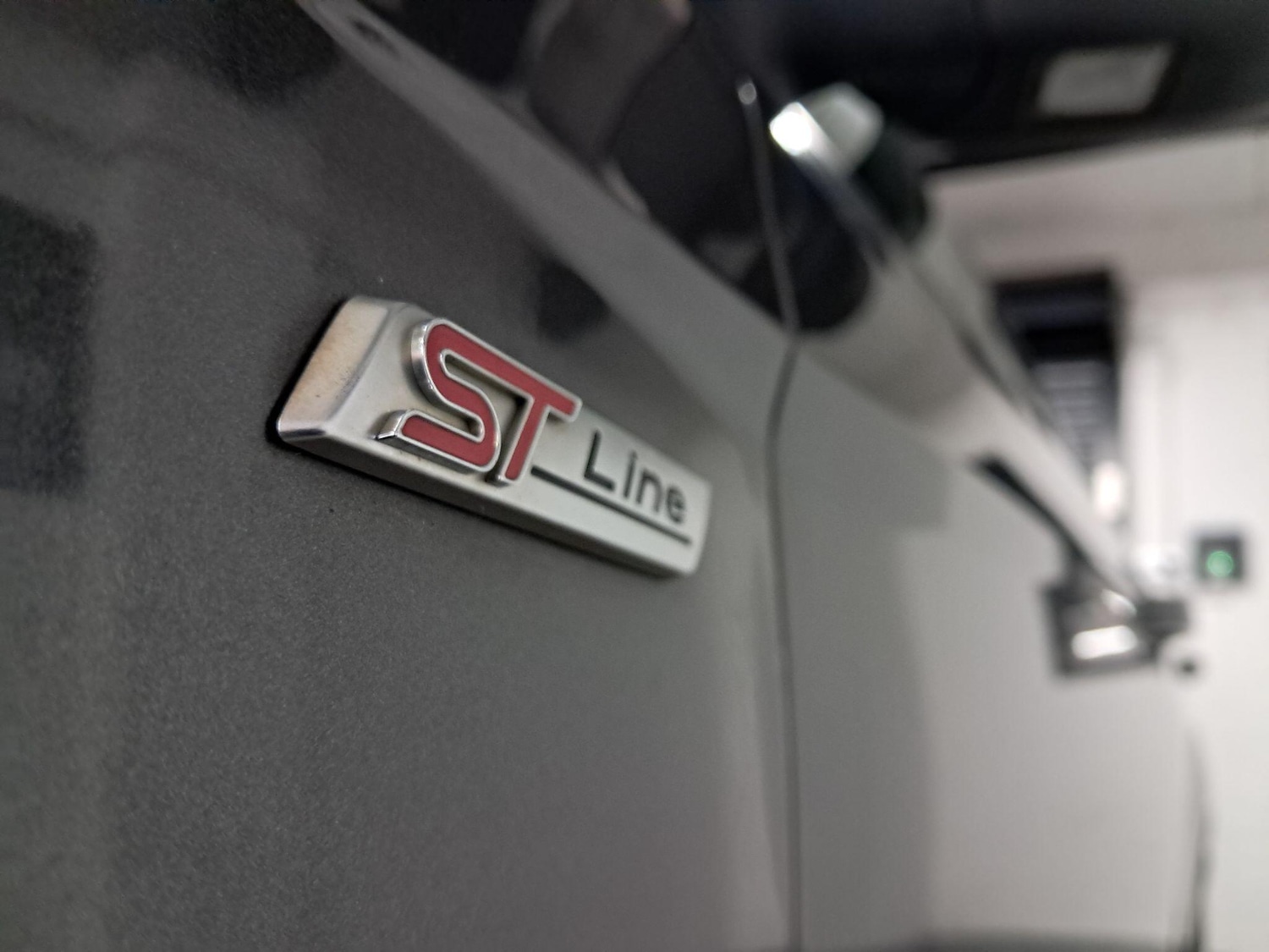 Used Ford Focus 2017 for sale - 76608307: Photo 14