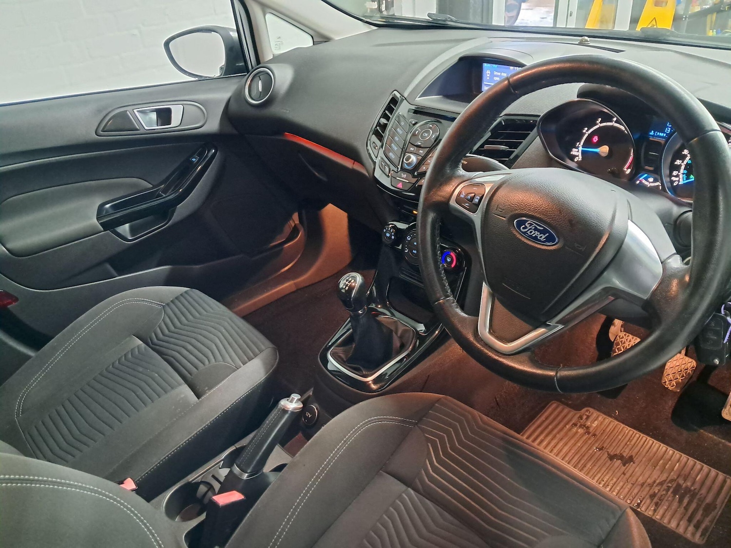 Used Ford Fiesta 2016 for sale - 76326333: Photo 18