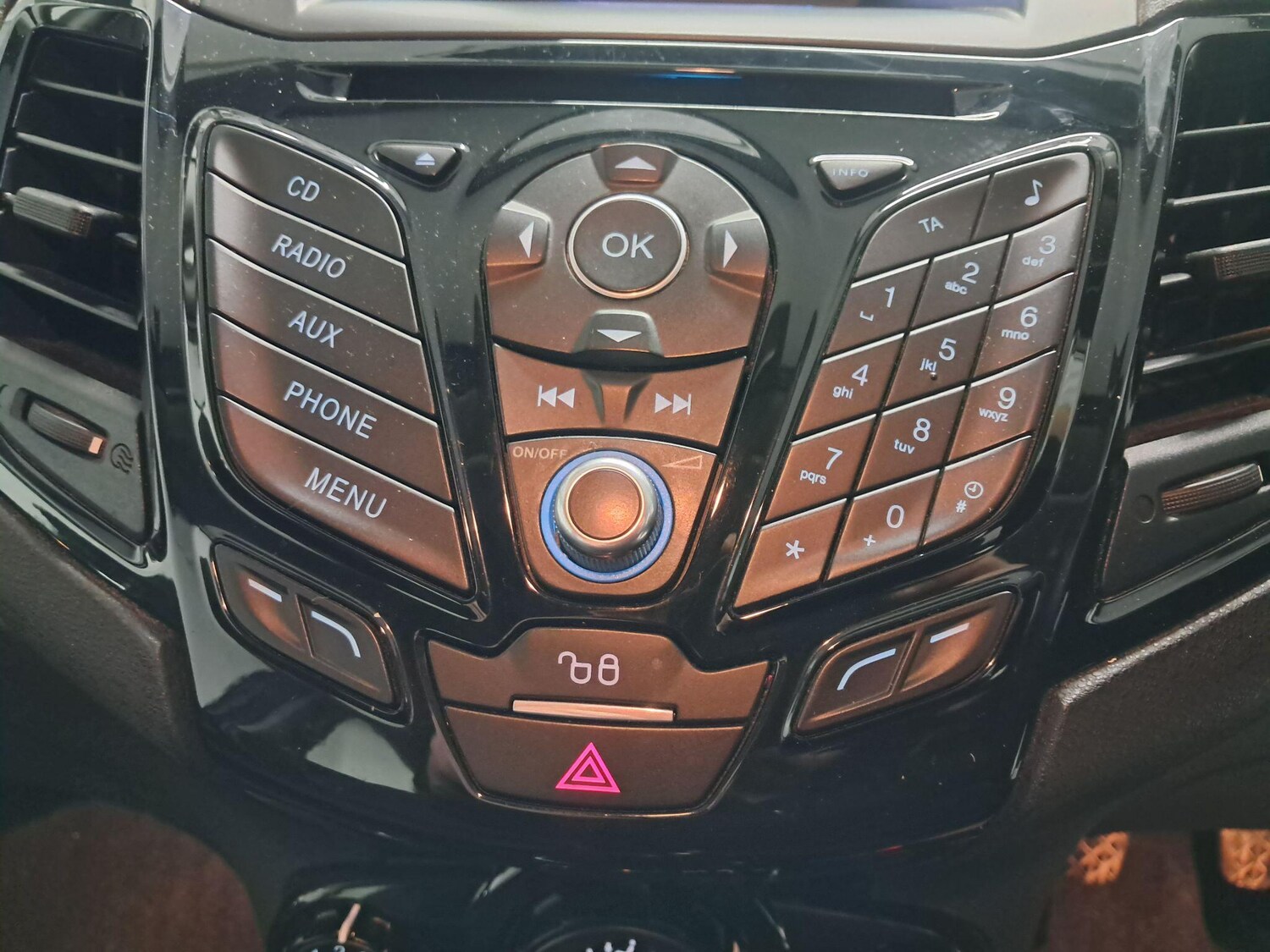 Used Ford Fiesta 2016 for sale - 76326333: Photo 22