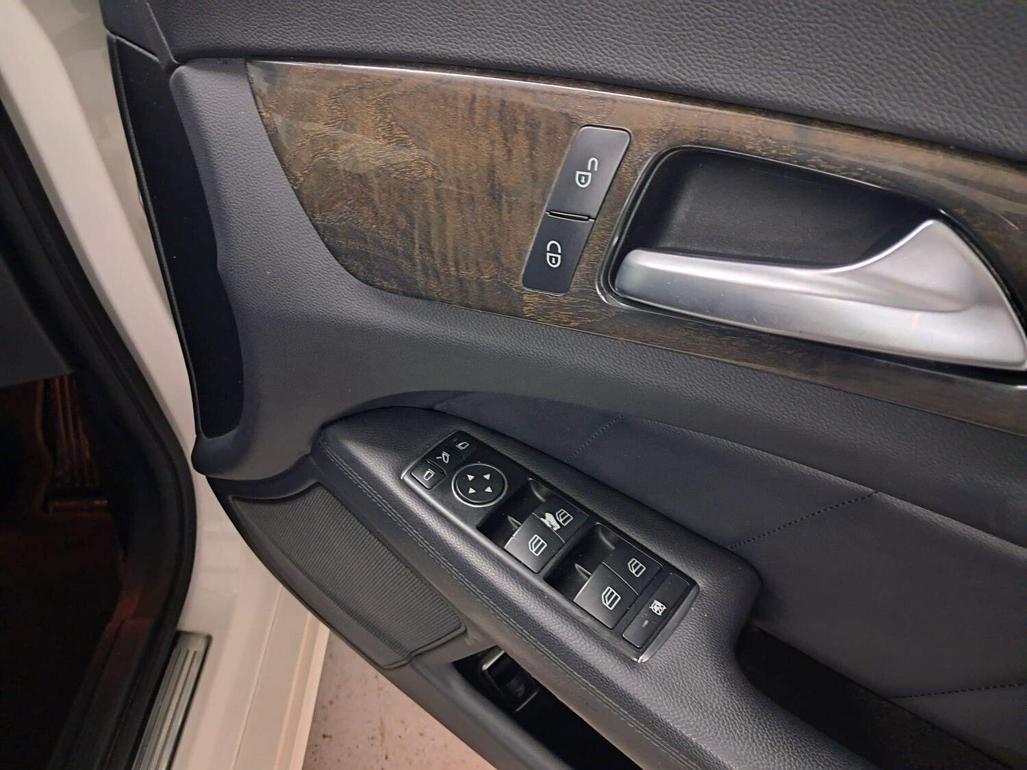 Used Mercedes-Benz CLS for sale - 77455019: Photo 27