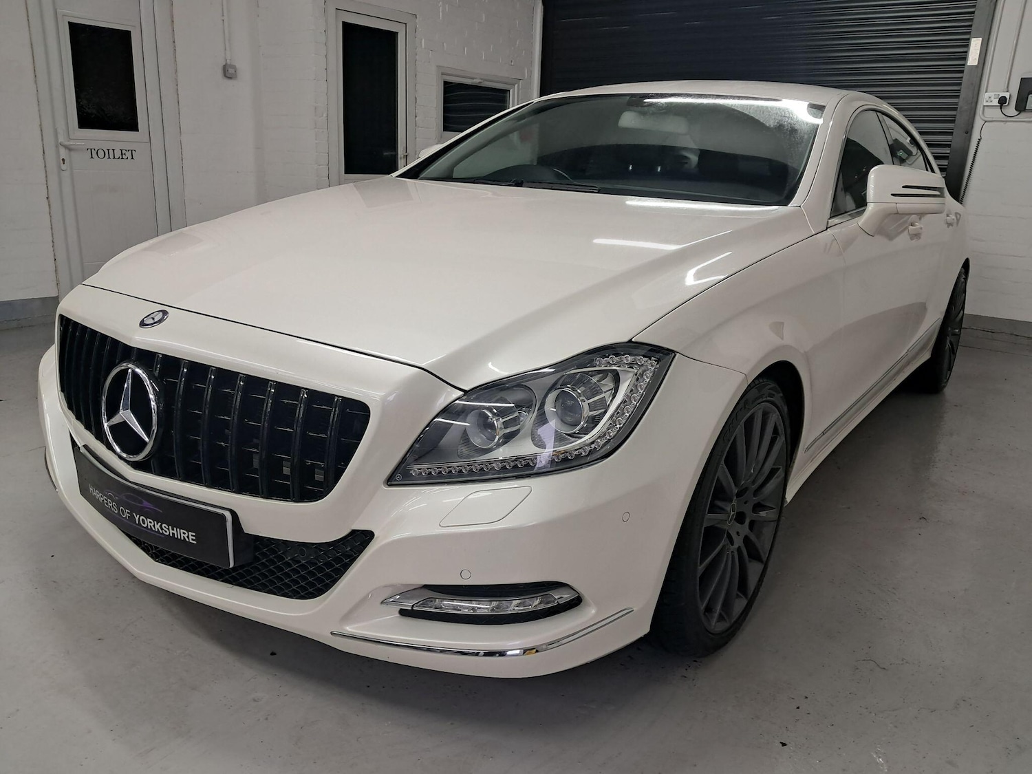 Used Mercedes-Benz CLS for sale - 77455019: Photo 3