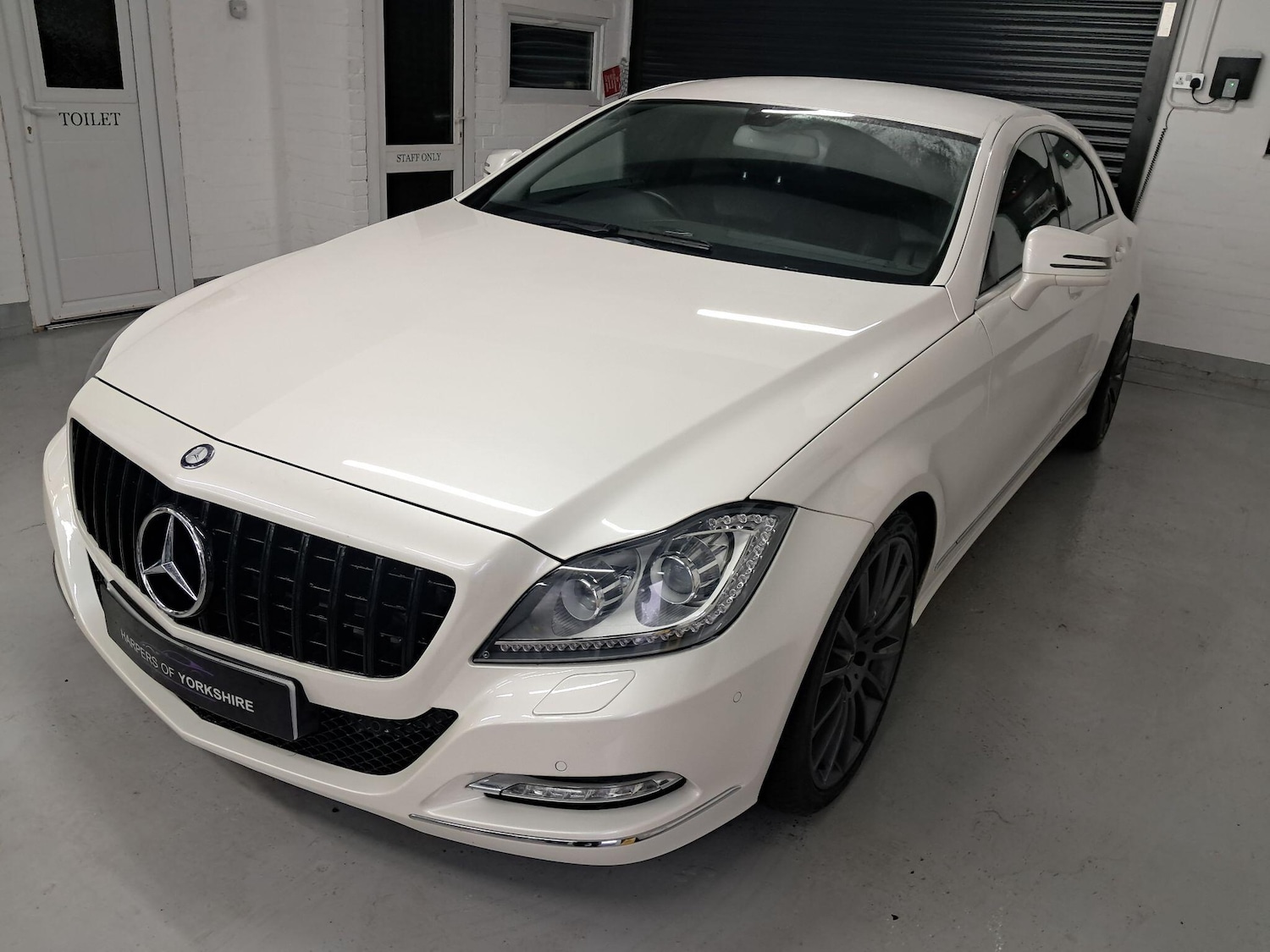 Used Mercedes-Benz CLS for sale - 77455019: Photo 4