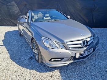 Used Mercedes-Benz E Class 2011 for sale - 79487784: Photo
