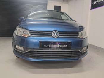 Used Volkswagen Polo 2015 for sale - 74935427: Photo