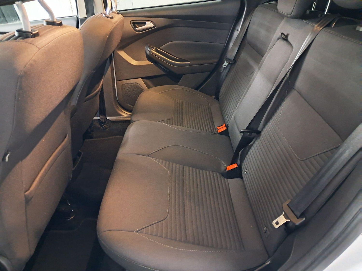 Used Ford Focus for sale - 77081295: Photo 12