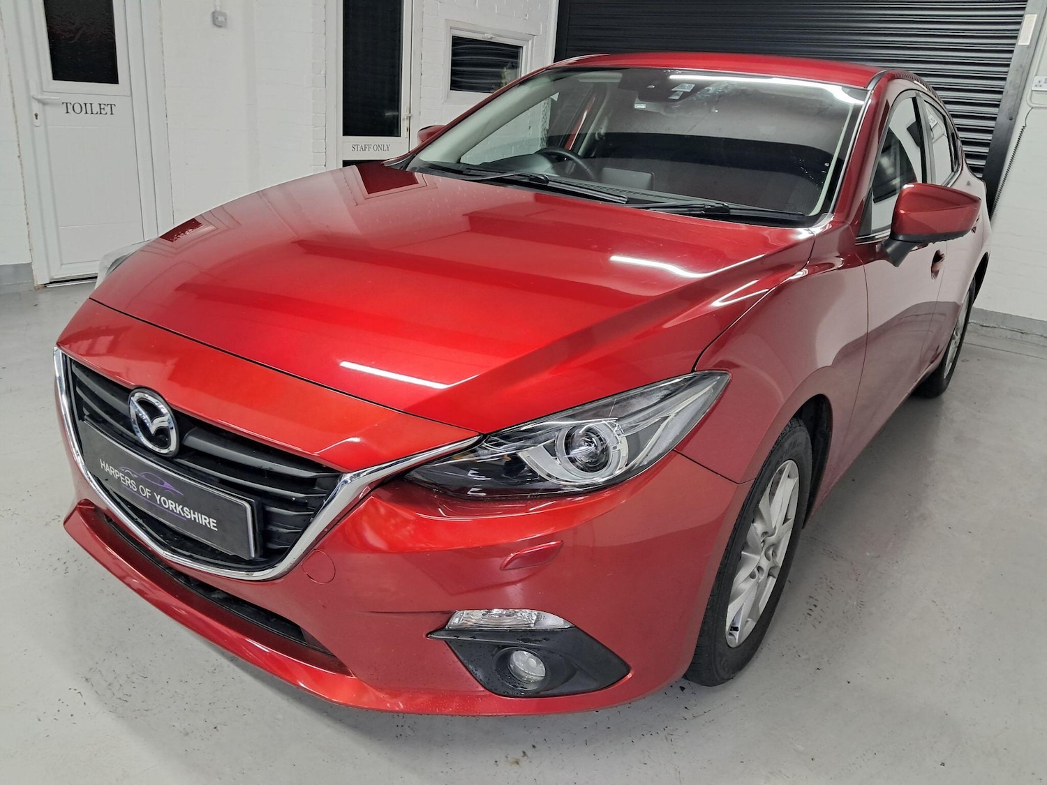 Used Mazda Mazda3 2015 for sale - 76326436: Photo 3