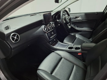 Used Mercedes-Benz A-Class 2016 for sale - 79511120: Photo