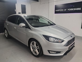 2015 (15) - 1.0 EcoBoost 125 Titanium 5dr