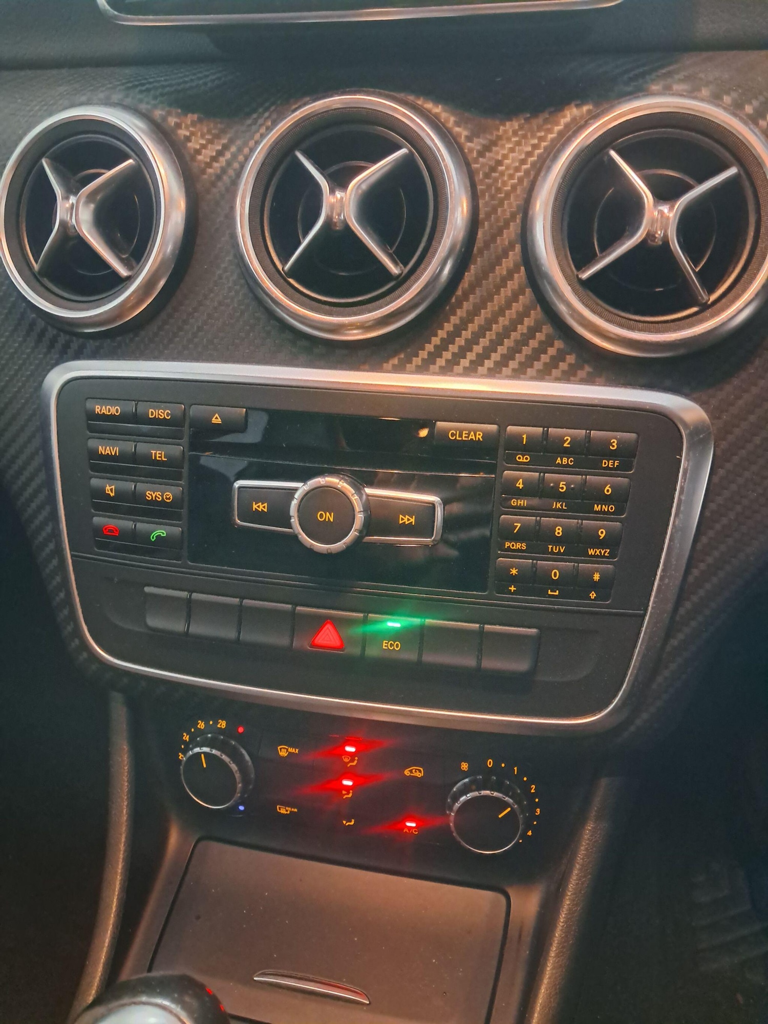 Used Mercedes-Benz A-Class 2014 for sale - 76326417: Photo 15