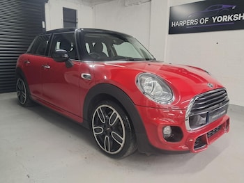 Used MINI Hatch 2018 for sale - 79487825: Photo