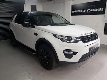 Used Land Rover Discovery Sport 2015 for sale - 79487822: Photo
