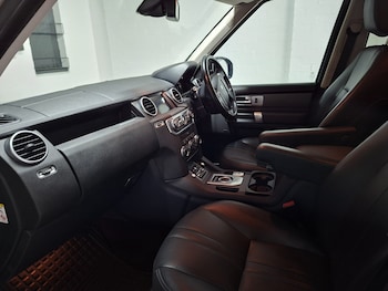 Used Land Rover Discovery 2016 for sale - 79487801: Photo