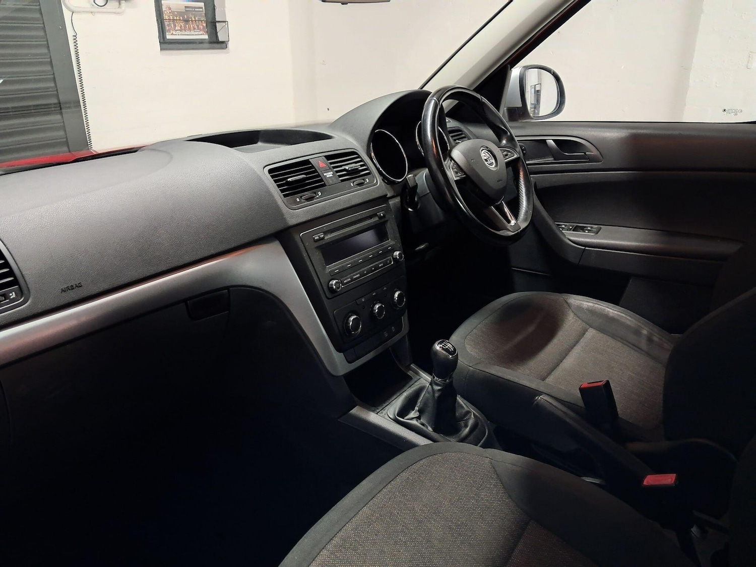 Used Skoda Yeti 2015 for sale - 76942690: Photo 14