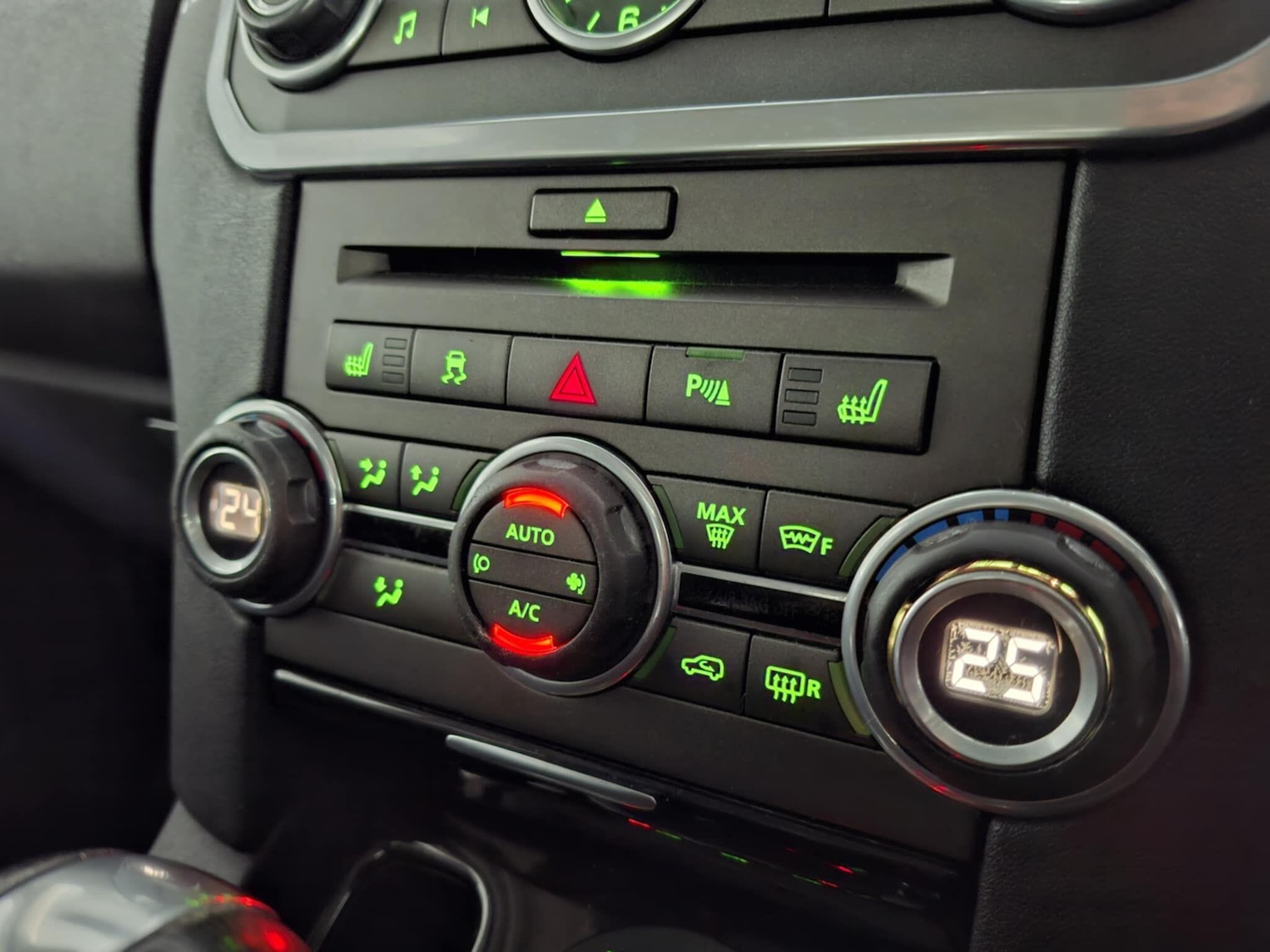 Used Land Rover Discovery 2010 for sale - 77683902: Photo 34