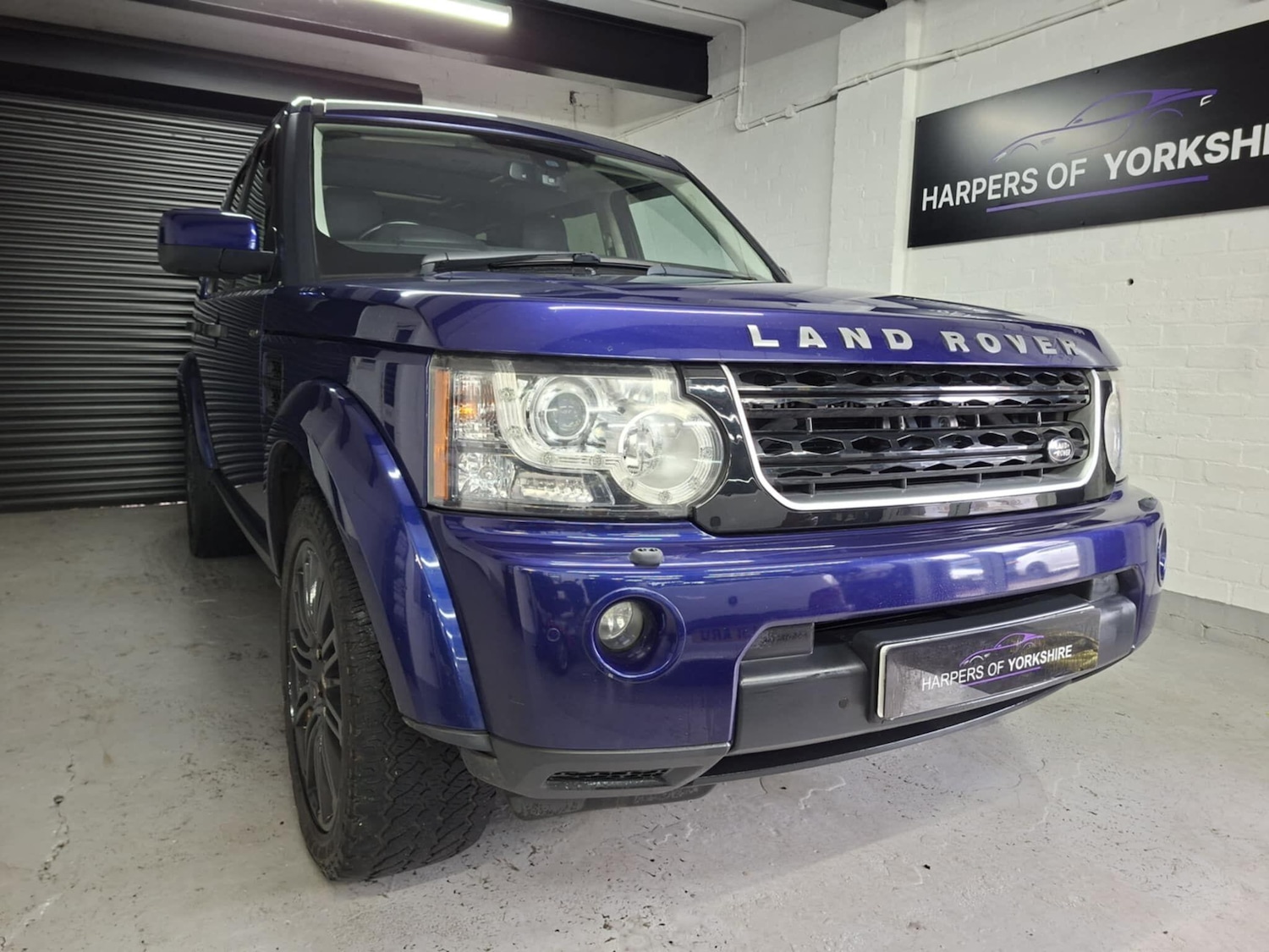 Used Land Rover Discovery 2010 for sale - 77683902: Photo 4