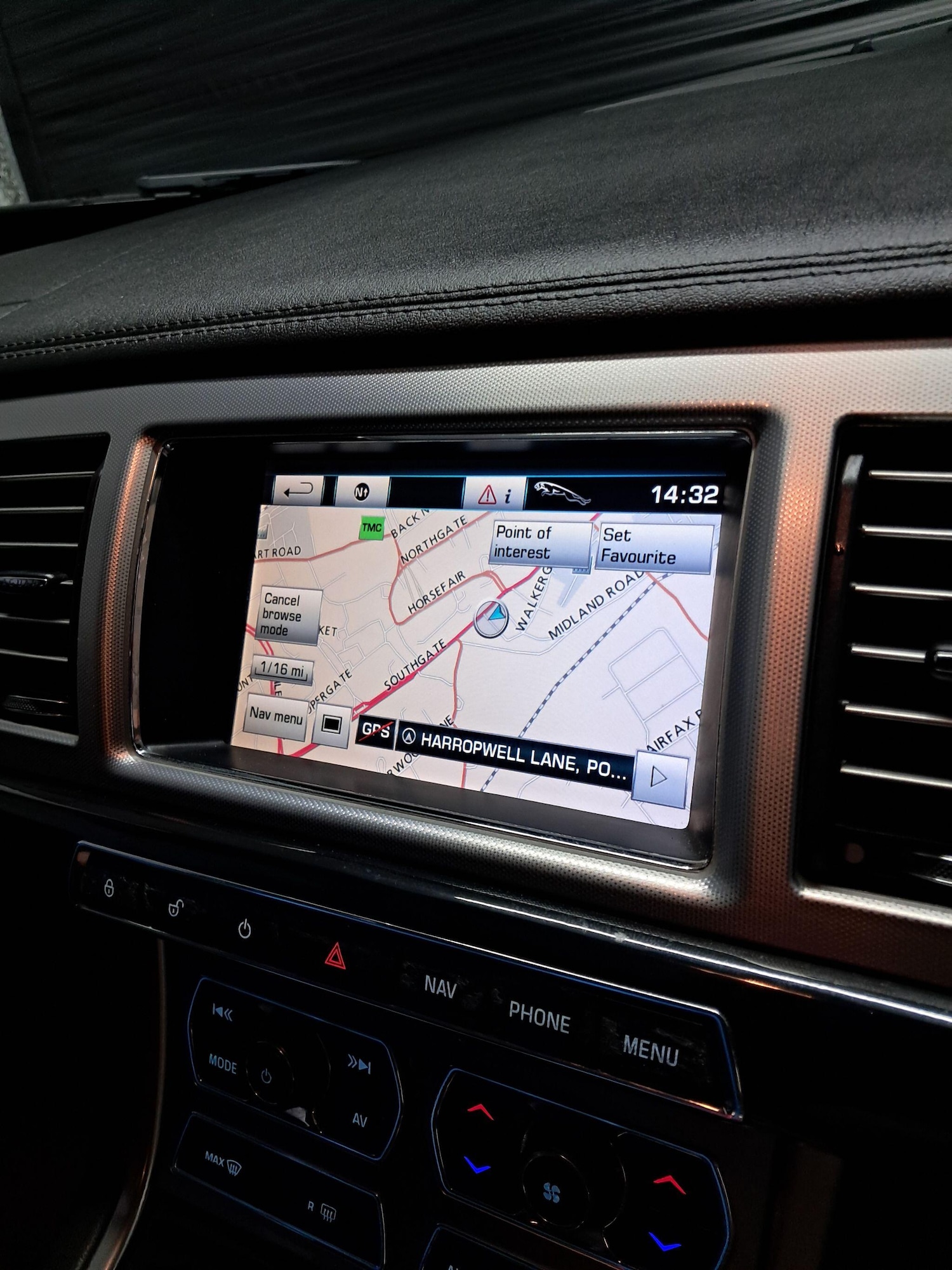 Used Jaguar XF for sale - 78135706: Photo 30