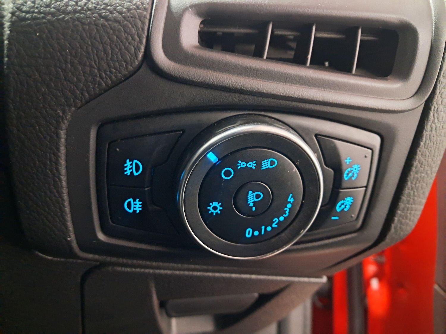 Used Ford Focus 2018 for sale - 77523949: Photo 29