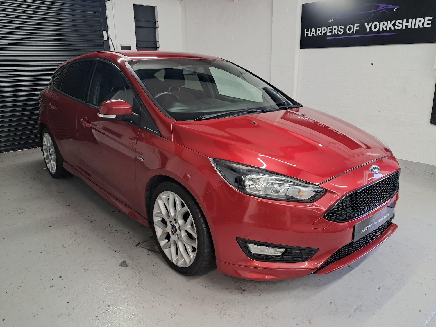 Used Ford Focus 2017 for sale - 76942644: Photo 1