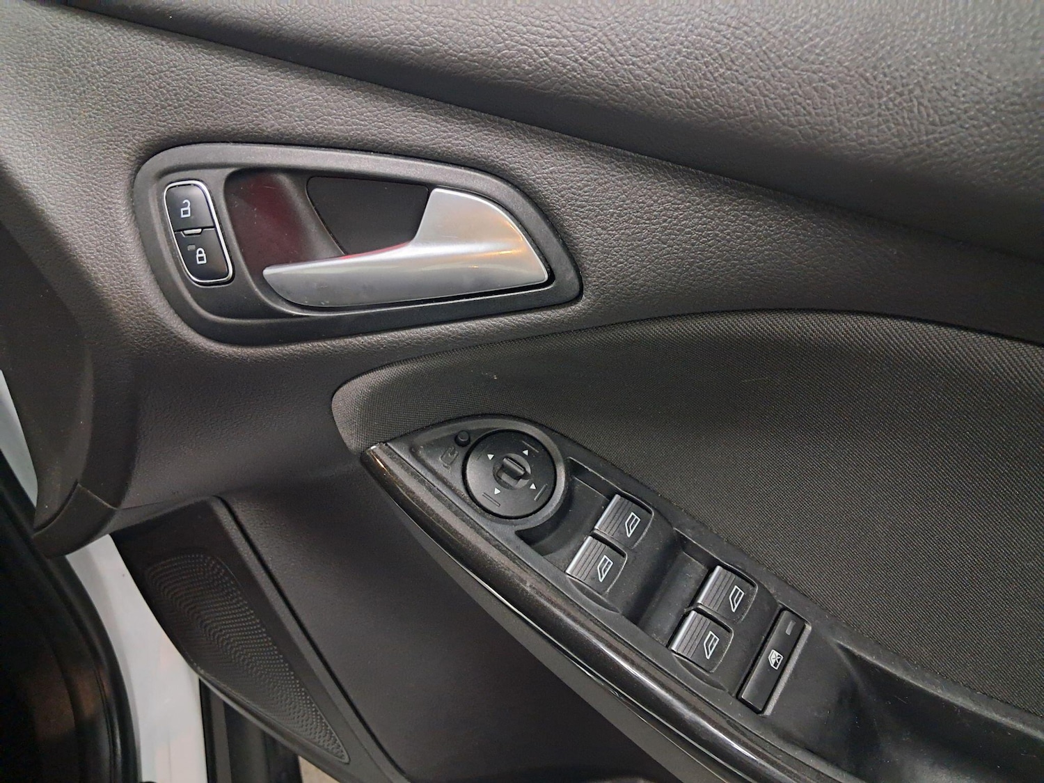 Used Ford Focus 2014 for sale - 76802291: Photo 21