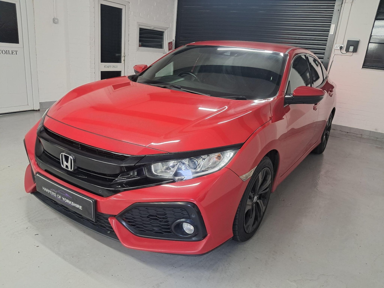 Used Honda Civic for sale - 78136031: Photo 2