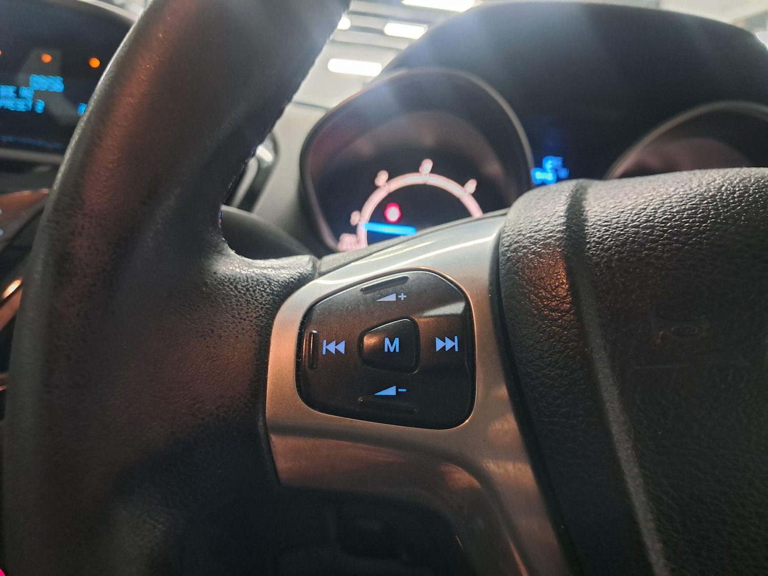 Used Ford B-MAX 2013 for sale - 76326235: Photo 22