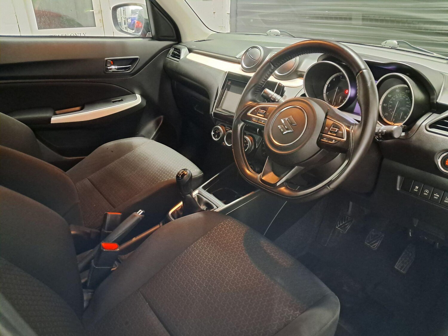 Used Suzuki Swift 2019 for sale - 75927637: Photo 20