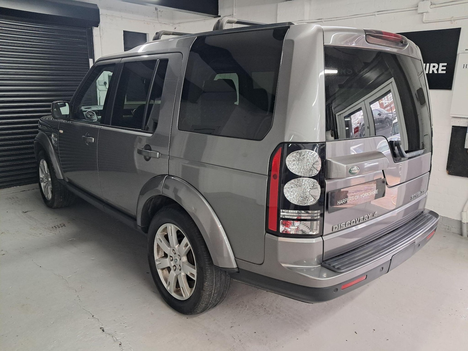 Used Land Rover Discovery 4 for sale - 78136032: Photo 13
