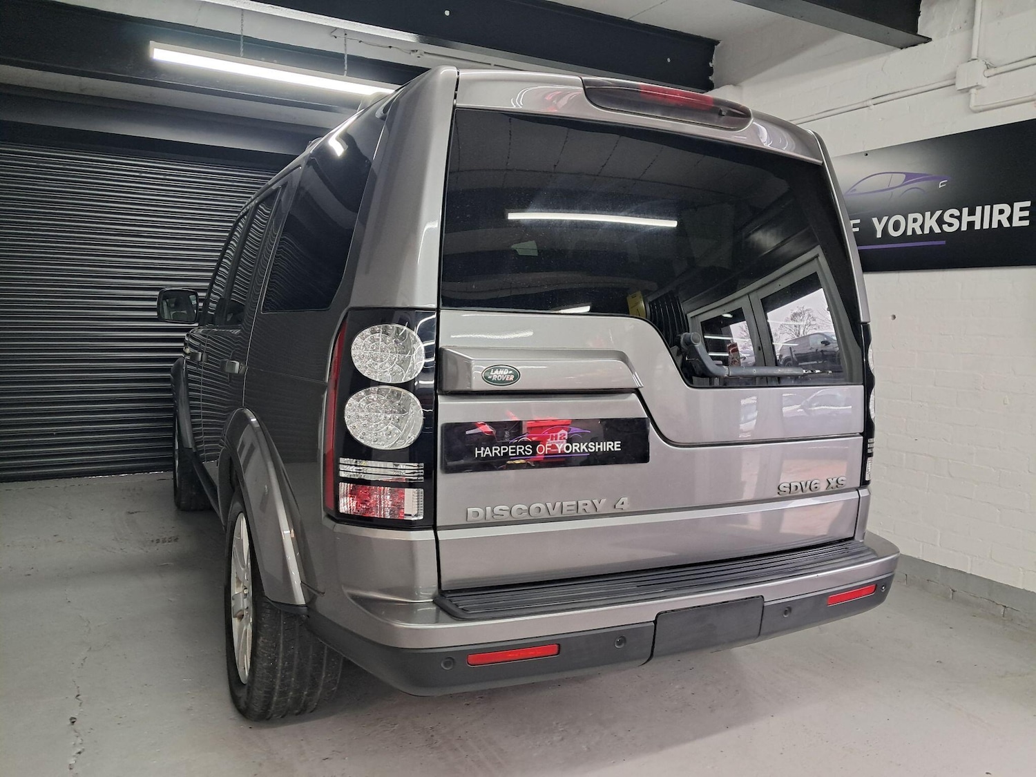 Used Land Rover Discovery 4 for sale - 78136032: Photo 17